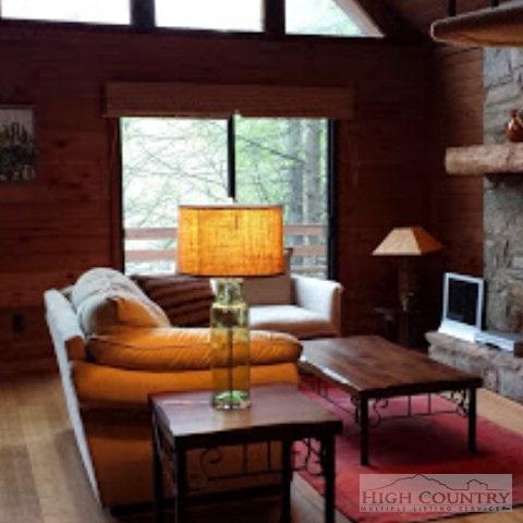 181 Quickstop Trl, Deep Gap, NC 28618 photo 2