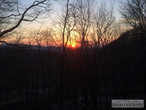 310 Lynn Hl, Boone, NC 28607 photo 15