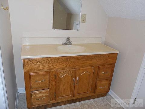 310 Lynn Hl, Boone, NC 28607 photo 21