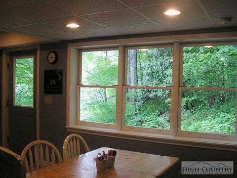 310 Lynn Hl, Boone, NC 28607 photo 8