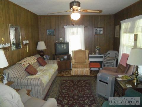 3252 Willie Brown Rd, Crumpler, NC 28617 photo 9