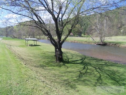 3252 Willie Brown Rd, Crumpler, NC 28617 photo 22