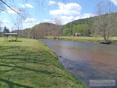 3252 Willie Brown Rd, Crumpler, NC 28617 photo 24
