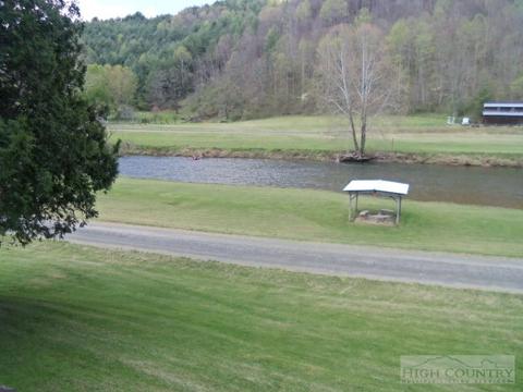 3252 Willie Brown Rd, Crumpler, NC 28617 photo 20