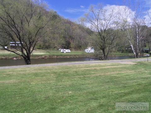 3252 Willie Brown Rd, Crumpler, NC 28617 photo 5