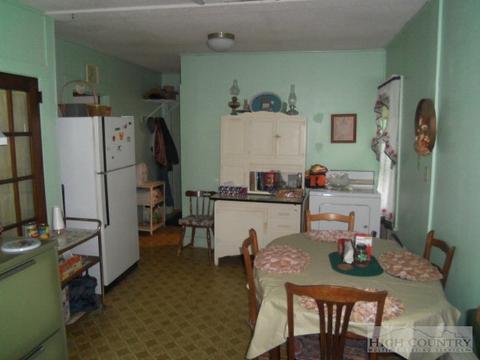 3252 Willie Brown Rd, Crumpler, NC 28617 photo 17