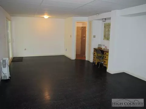 329 Turkey Rdg, Lansing, NC 28643 photo 14
