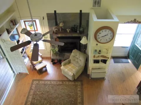 329 Turkey Rdg, Lansing, NC 28643 photo 5