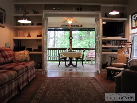 329 Turkey Rdg, Lansing, NC 28643 photo 13