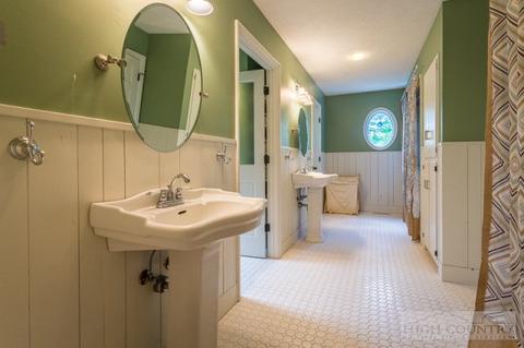 1115 Deck Hill Rd, Boone, NC 28607 photo 8