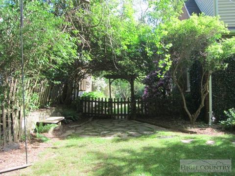 388 Cherry Dr, Boone, NC 28607 photo 23