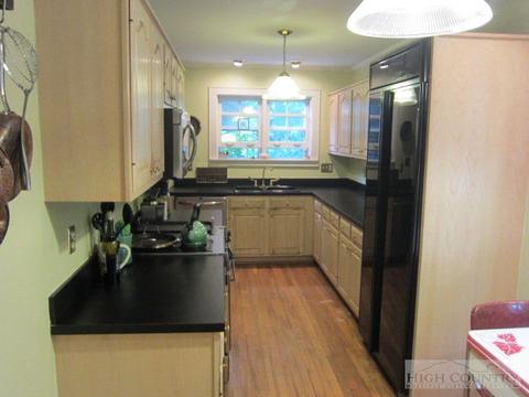 388 Cherry Dr, Boone, NC 28607 photo 40