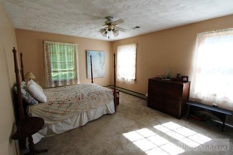 201 Locust Hl, Boone, NC 28607 photo 10