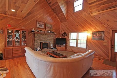 162 Wildwind Rd, Boone, NC 28607 photo 9