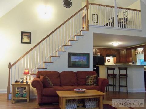 891 Patton Ridge Rd, Deep Gap, NC 28618 photo 9