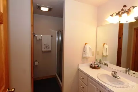 416 Rivers Crest Rd, Boone, NC 28607 photo 3