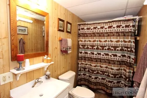 416 Rivers Crest Rd, Boone, NC 28607 photo 5
