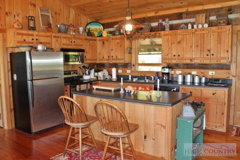 205 Tomahawk, Todd, NC 28684 photo 19