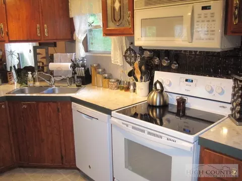 522 Boyd Harmon Rd, Vilas, NC 28692 photo 20
