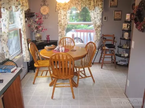 522 Boyd Harmon Rd, Vilas, NC 28692 photo 18