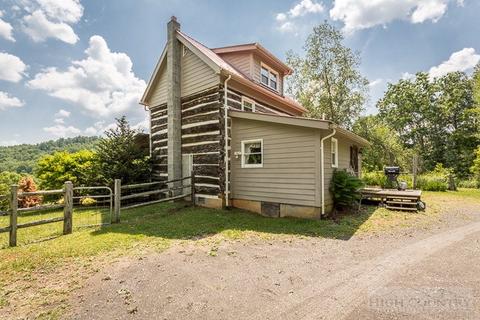 210 A St, Lansing, NC 28643 photo 27