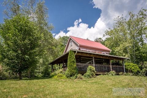 210 A St, Lansing, NC 28643 photo 29