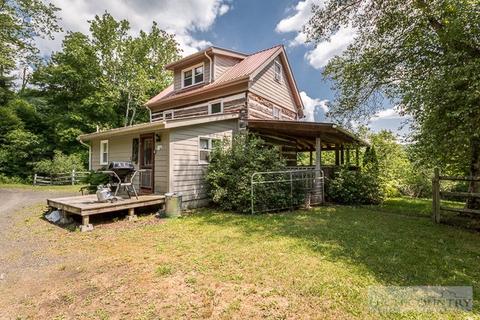 210 A St, Lansing, NC 28643 photo 28