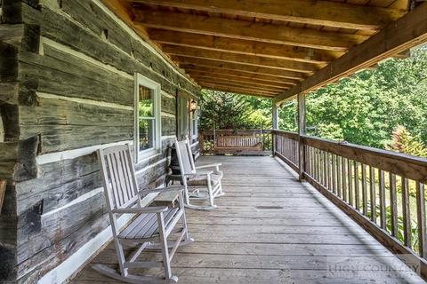 210 A St, Lansing, NC 28643 photo 3