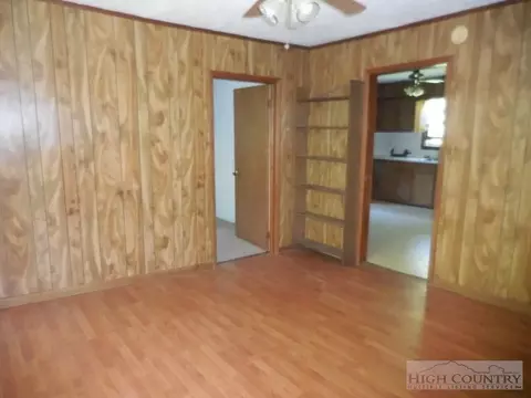 239 Henry Powers Rd, Lansing, NC 28643 photo 10