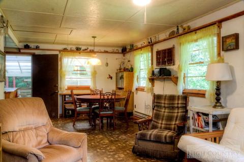 321 Wes Randall Rd, Deep Gap, NC 28618 photo 2