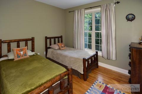 213 Overbrook Trl, Beech Mountain, NC 28604 photo 13
