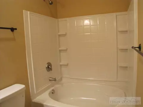 263 Cedar Ridge Dr, Todd, NC 28684 photo 8