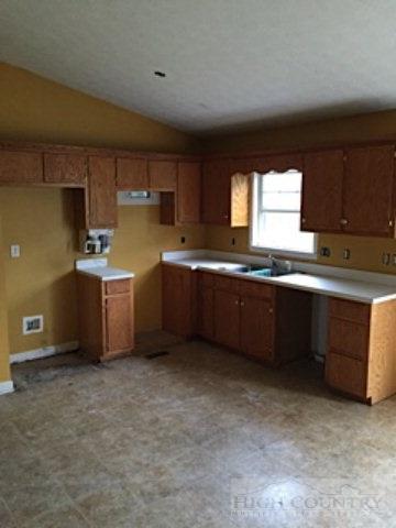 1260 Star Ln, Morganton, NC 28655 photo 4