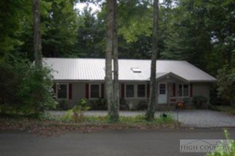 68 Lady Slipper Loop, Newland, NC 28657 photo 2