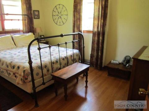 140 Spencer Branch Rd, Lansing, NC 28643 photo 7