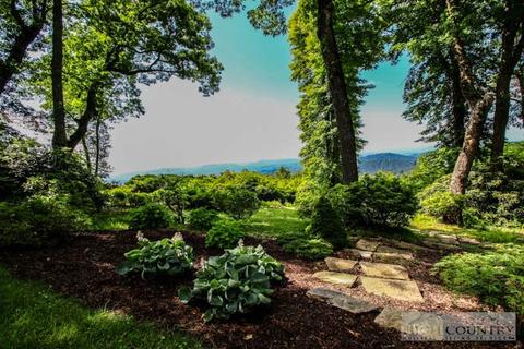 137 Strawberry Path, Boone, NC 28607 photo 2
