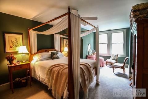 137 Strawberry Path, Boone, NC 28607 photo 4