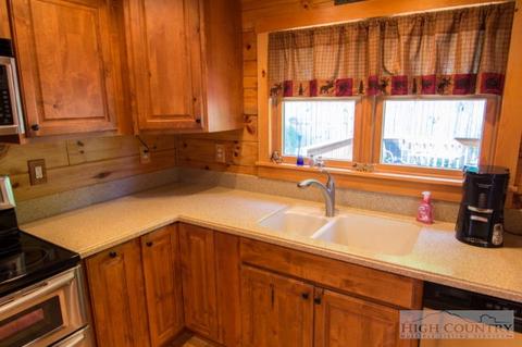 185 Apache Ln, Boone, NC 28607 photo 29