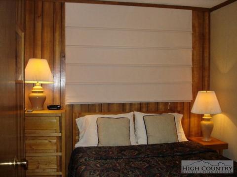 3127 Pinnacle Inn Rd, Beech Mountain, NC 28604 photo 4