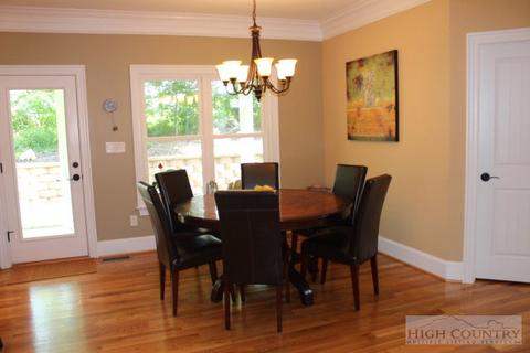 396 Crossmor Dr, Todd, NC 28684 photo 6