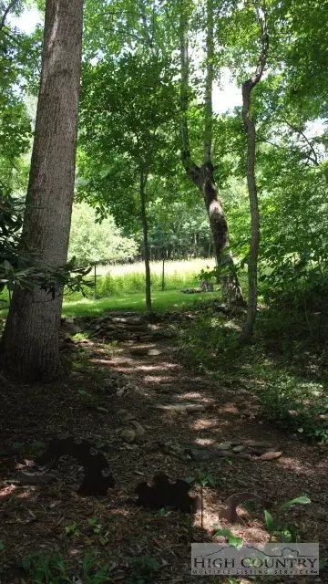 177 Quiet Pl, Todd, NC 28684 photo 25