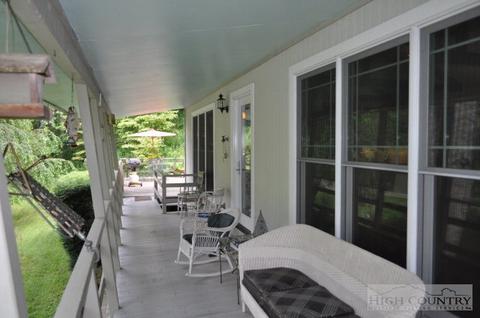 334 Walnut Ln, Vilas, NC 28692 photo 38