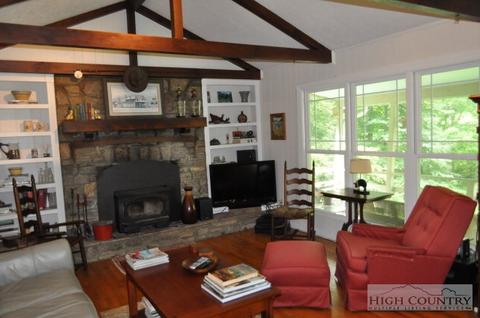 334 Walnut Ln, Vilas, NC 28692 photo 39