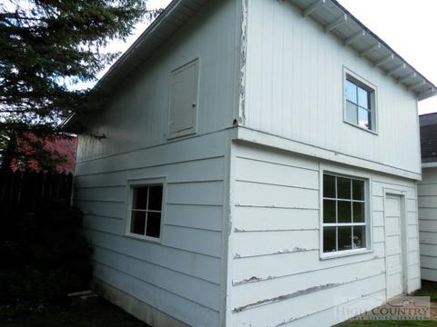 237 Valley Dr, Jefferson, NC 28640 photo 32