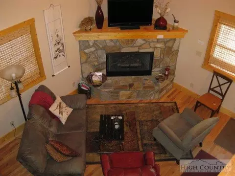 113 Black Birch, Beech Mountain, NC 28604 photo 3