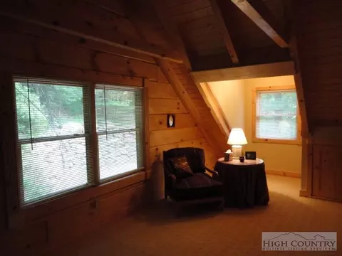 328 Cascades Dr, Purlear, NC 28665 photo 6