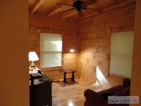 328 Cascades Dr, Purlear, NC 28665 photo 17