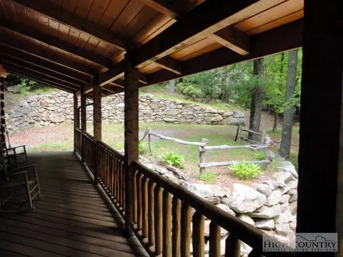 328 Cascades Dr, Purlear, NC 28665 photo 7