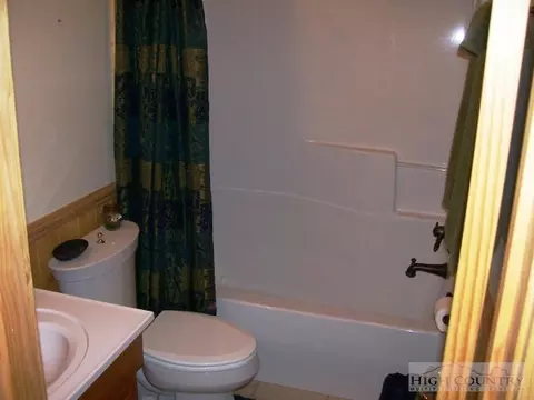 334 Mount Paron Rd, Deep Gap, NC 28618 photo 7
