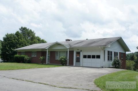156 Sable Dr, Boone, NC 28607 photo 2